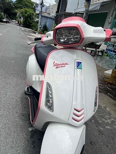 vespa đèn led trắng hồng