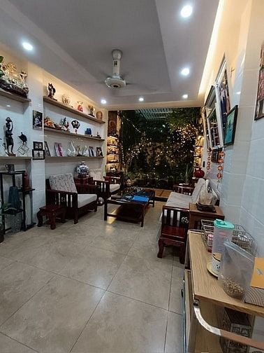 Bán nhà mặt phố Vĩnh Hưng, Hoàng Mai, Dt 75m2, 6t, giá 21.5 tỷ.