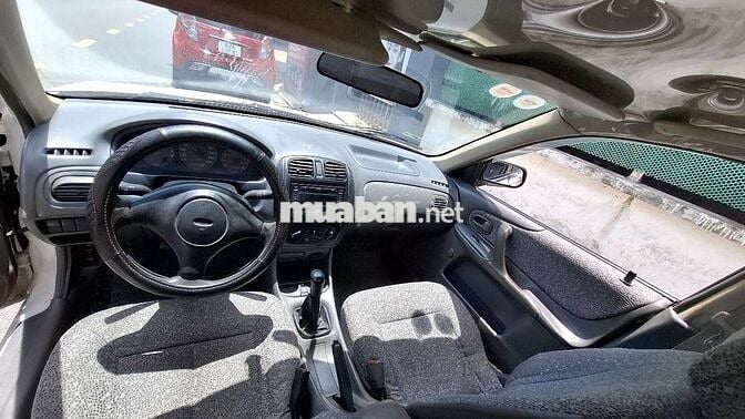 Ford laser 2000, kiểm dài