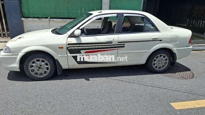 Ford laser 2000, kiểm dài