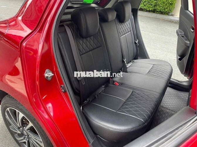 SUZUKI SWIFT GLX 2023 ĐĂNG KÝ 2024 XE LƯỚT NHƯ MƠI