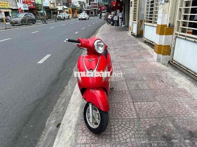 xe sym atila Elyzabet xang Fi  doi 2013