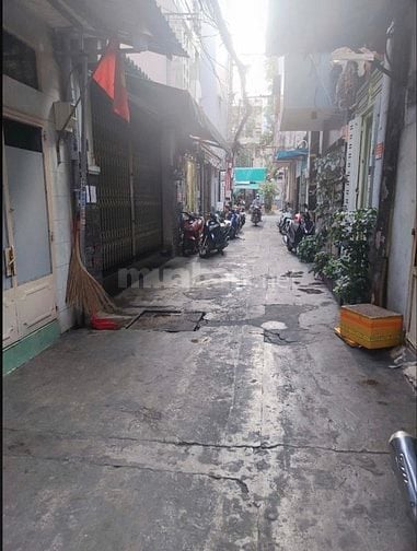Hẻm 666 Ba Tháng Hai,Nhà mới,Ngang 5m,3Tầng,3PN,Gần khu chung cư