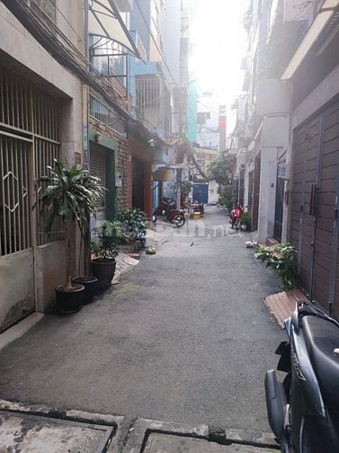 Hẻm 666 Ba Tháng Hai,Nhà mới,Ngang 5m,3Tầng,3PN,Gần khu chung cư