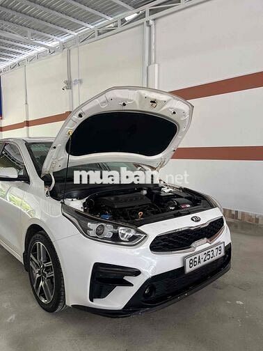 Kia Cerato 2019 1.6 AT Luxury - 800000 km