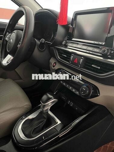 Kia Cerato 2019 1.6 AT Luxury - 800000 km