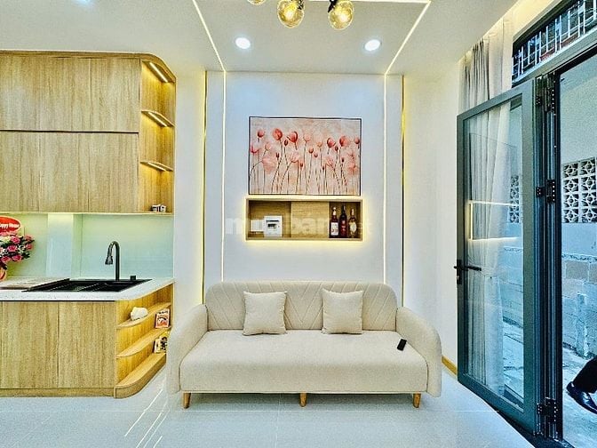 NHÀ 1LẦU MỚI ĐƯỜNG NGUYỄN VĂN TRỖI , P15 , Q-PN