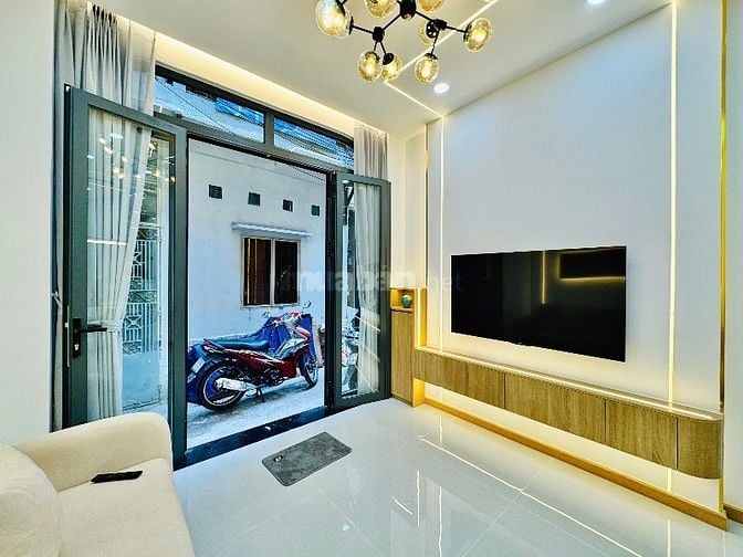 NHÀ 1LẦU MỚI ĐƯỜNG NGUYỄN VĂN TRỖI , P15 , Q-PN