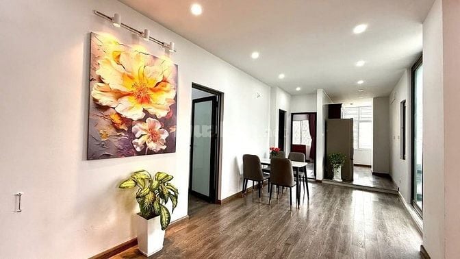 B6A căn hộ tầng trung, 2PN2WC, trên 6 tỷ, full nội thất, ở luôn