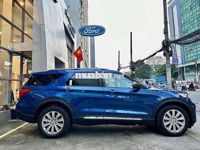 Ford Explorer 2023 - 8300 km