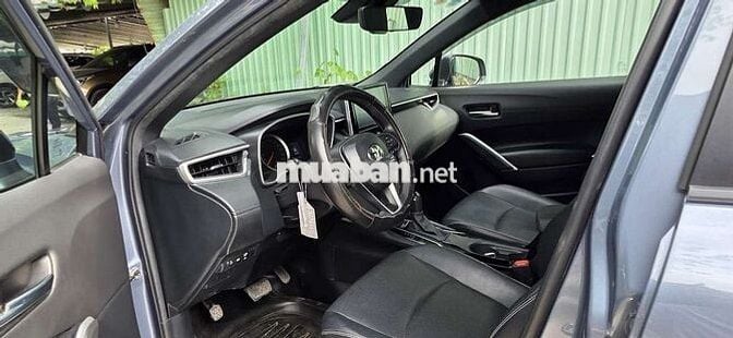 2022 1.8V - 40 ngàn km mua từ mới