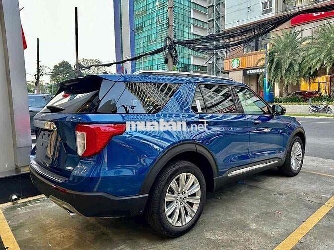 Ford Explorer 2023 - 8300 km