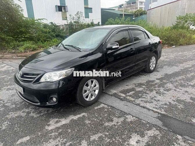 Toyota Corolla Altis 2011 1.8G AT - 16000 km