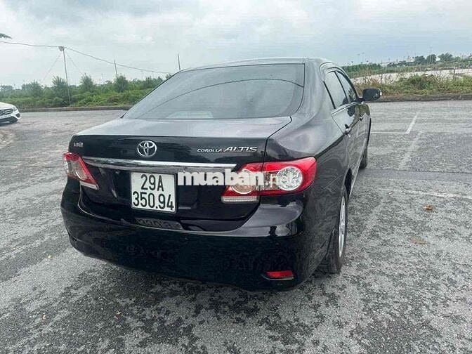 Toyota Corolla Altis 2011 1.8G AT - 16000 km