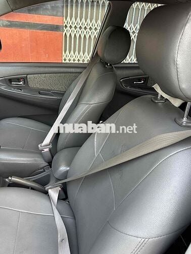 Toyota Innova 2013 E - 90000 km