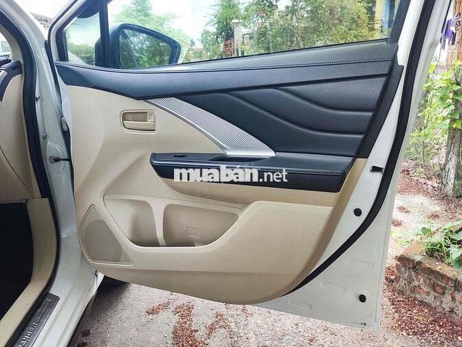 Mitsubishi Xpander 2019 1.5MT - 90000 km
