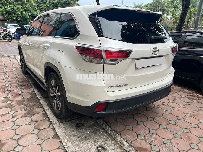 Toyota Highlander LE 2014 nhập khẩu Mỹ