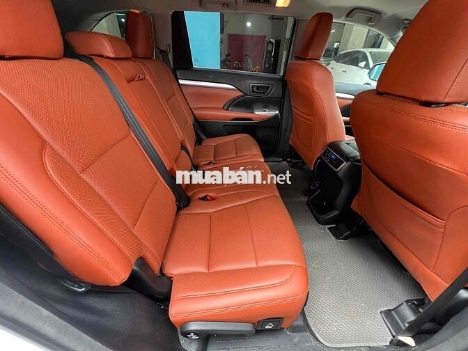 Toyota Highlander LE 2014 nhập khẩu Mỹ