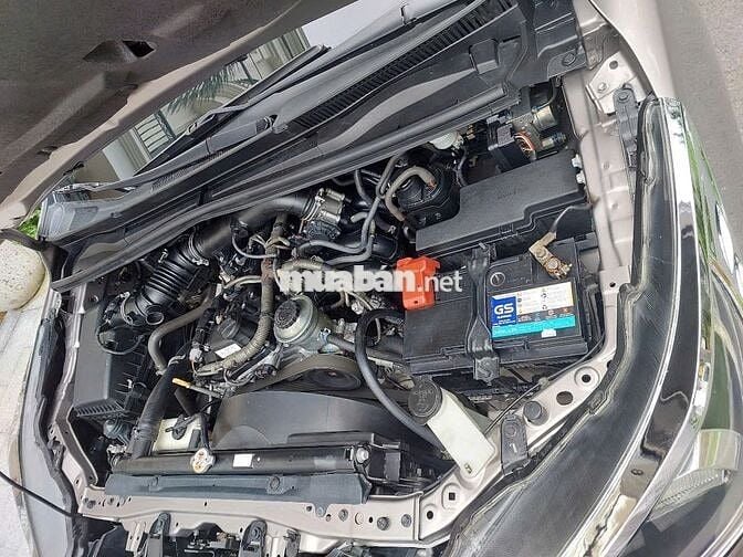 Xe nhà Toyota Innova 2019 2.0E Số Sàn