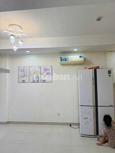 10A Trần Nhật Duật, Quận 1: 74m2,1p ngủ, NT, 10tr5/th, Căn Góc.