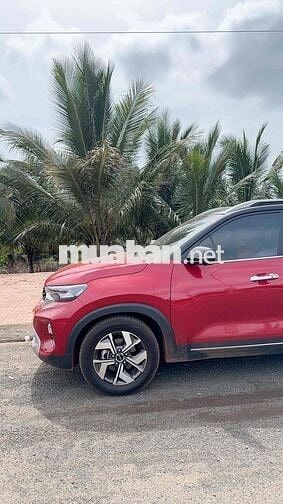 Kia Seltos 2023 - 23000 km