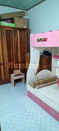 Cho thuê nhà quận 9, 2 phòng ngủ, giá thuê 5tr, cọc 1 tháng 