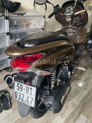 Bán xe PCX 2011 1 chủ sử dụng chạy được 122.000km