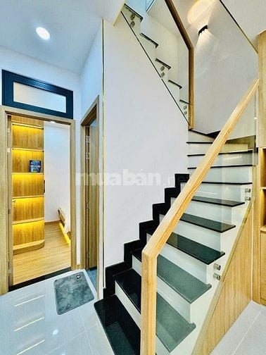 Nhà 1 lầu tuyệt đẹp Cao cấp hẻm Nguyễn Văn Trỗi, P15, Q.Phú Nhuận.