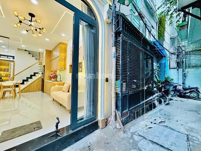 Nhà 1 lầu tuyệt đẹp Cao cấp hẻm Nguyễn Văn Trỗi, P15, Q.Phú Nhuận.