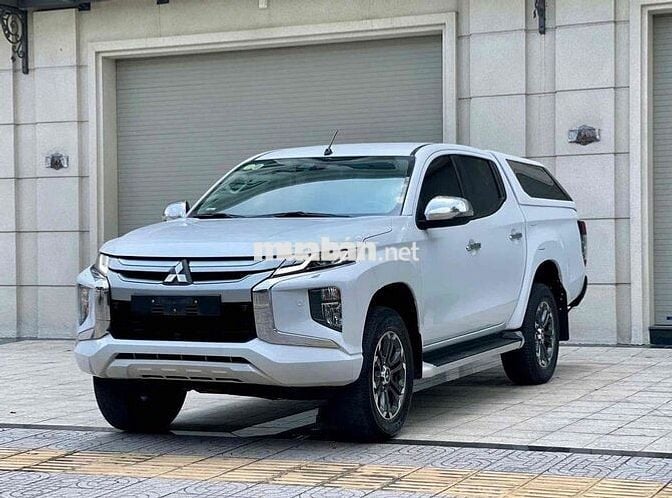 Triton 2023 đăng ký t7/2024 4x2 AT - 7000 km