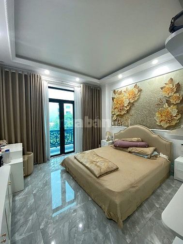 Giảm giá cực sâu, chốt nhanh tay đường Trần Quý Khoách, Q1, giá 4tỷ990