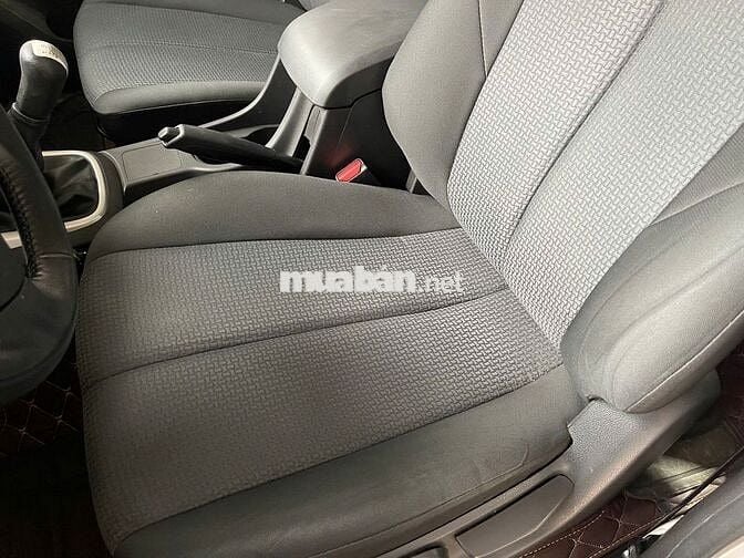 Bán tải Isuzu Dmax 2016 số sàn 1 cầu odo 78000 km