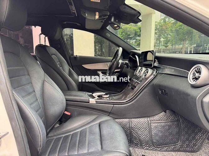 Mercedes Benz C300 AMG 2018