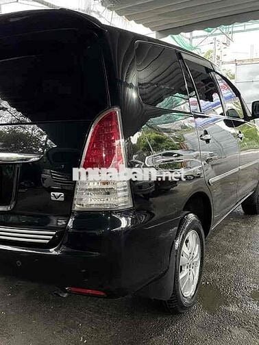 Toyota Innova 2011 V - 120000 km