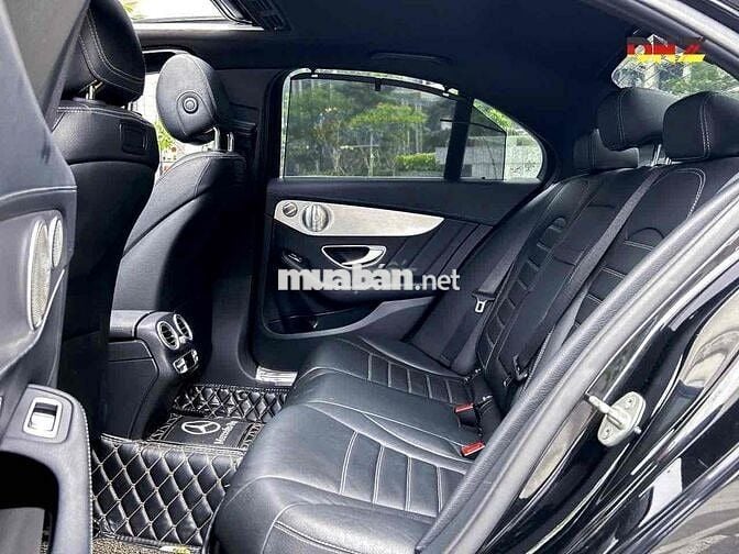 Mercedes Benz C300 AMG 2018