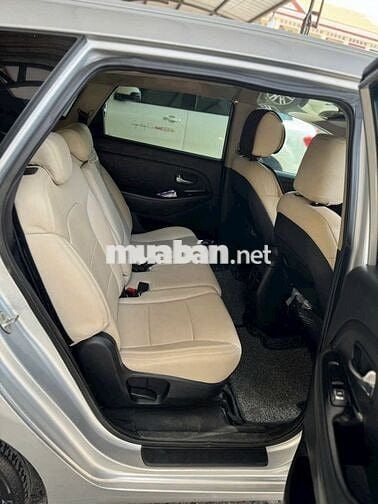 Bán xe gia đình Kia Rondo 2016 1.7 máy dầu