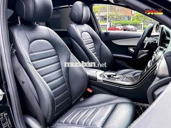 Mercedes Benz C300 AMG 2018