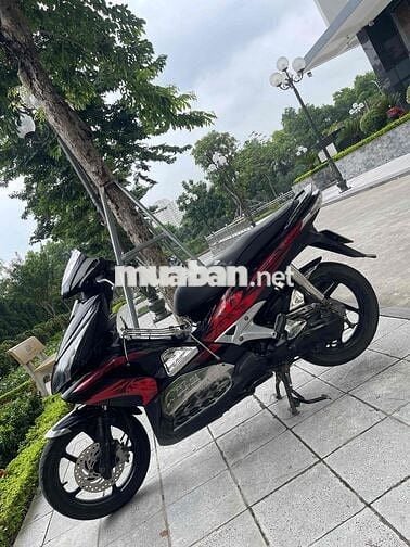 Honda Airblade đẹp sẵn đi.
