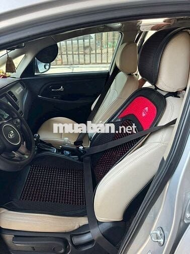 Bán xe gia đình Kia Rondo 2016 1.7 máy dầu