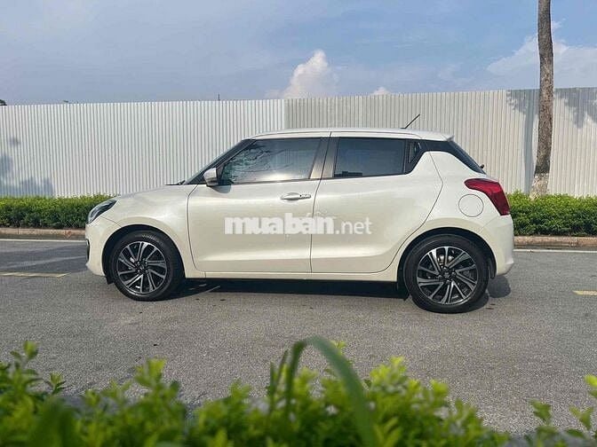 Suzuki Swift 2023 - 11000 km