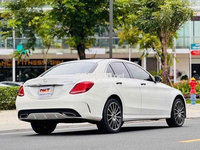 Mercedes Benz C300 AMG 2018