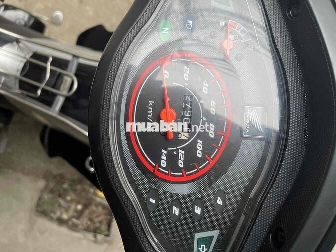 Honda Wave 100cc 2017 biển 29 nguyên zin êm ru ạ