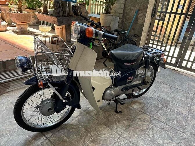 Xe huyền thoại 81/50