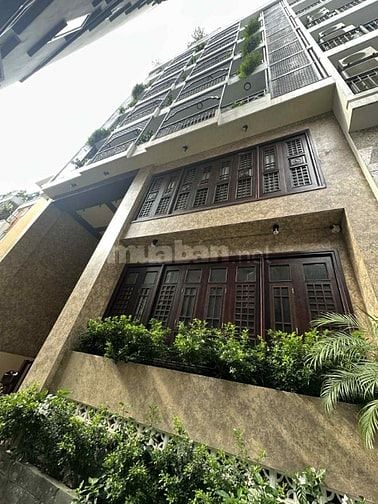Bán nhà Liễu Giai 8 tầng, 110m2, có thang máy, khu Hàn Nhật, cho thuê