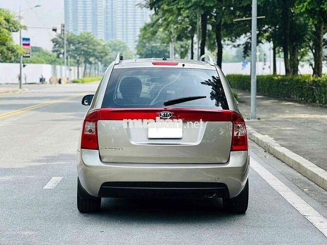 Kia Carens 2014 S SX 2.0 AT - 130000 km