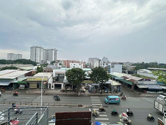 Bán nhà mặt tiền đường 30m Lê Đức Thọ 151m2 ngang 5.1m 4 tầng BTCT ng