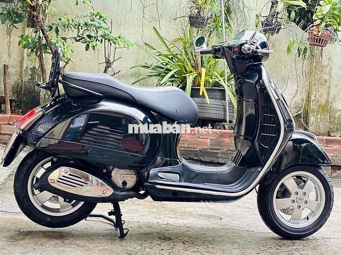 VESPA GTS 125CC IE SUPPER PHUN XĂNG NHẬP Ý