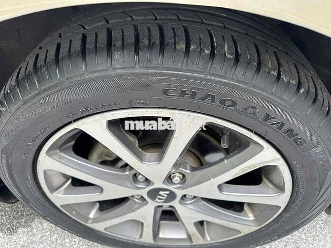 Kia Carens 2014 S SX 2.0 AT - 130000 km
