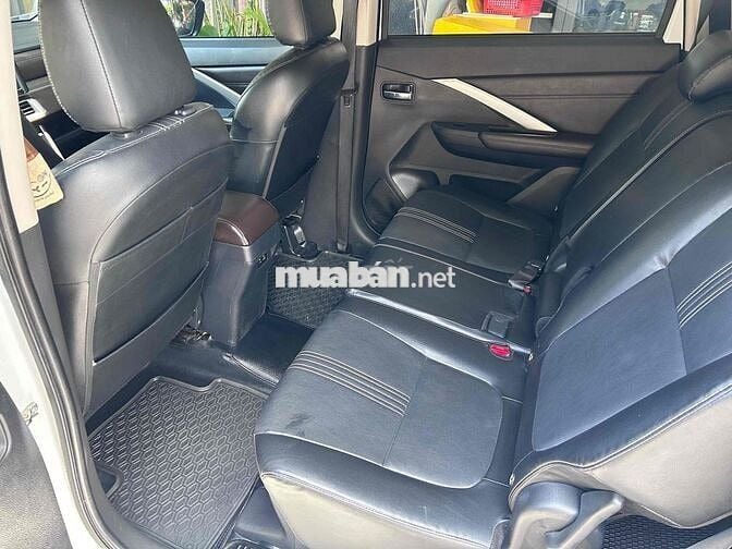 Mitsubishi Xpander 2023 Premium 1.5 AT - 79000 km