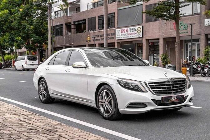 S400_2017 màu trắng cá nhân ko thể nào đẹp hơn